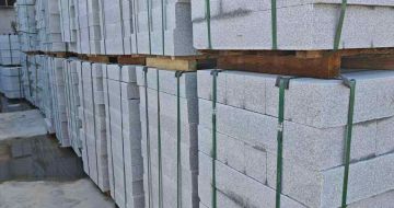 三亚芝麻白路牙石，路侧石