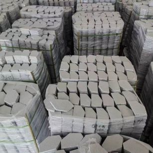 三亚芝麻白石材冰裂纹，碎拼。