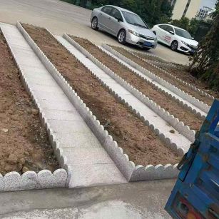 三亚芝麻白花边石