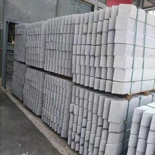 三亚芝麻白树围石 树池