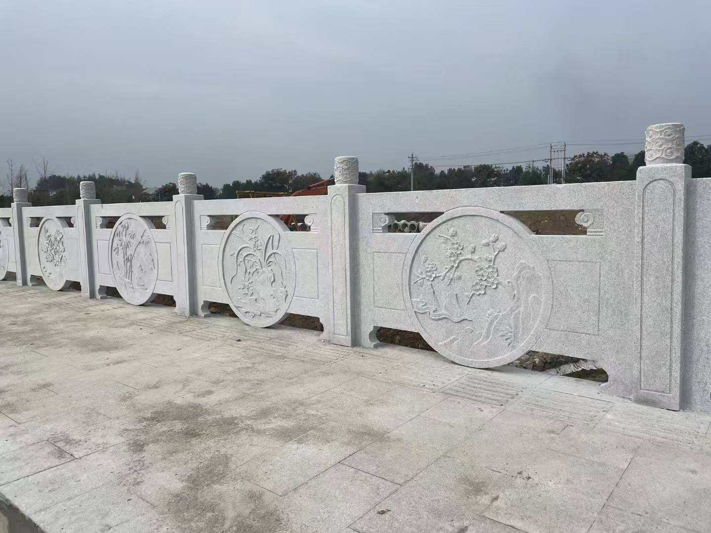 三亚芝麻白河道栏杆 石材栏杆