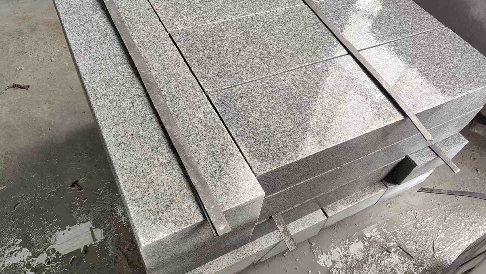 三亚芝麻灰 芝麻白 路牙石 路侧石 马路牙子